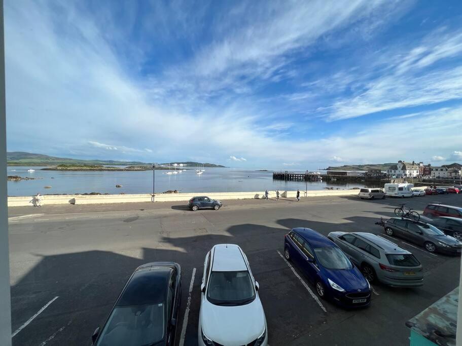 Fantastic 3 Bedroom Holiday Home Millport Exterior foto